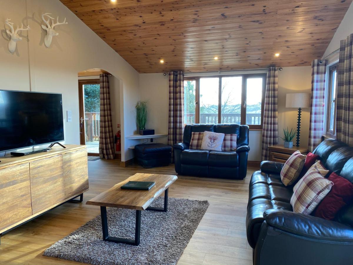 Kingfisher Lodge With Hot Tub Cupar Exterior foto